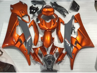 06-07 Burnt Orange and Nardo R6 Fairings