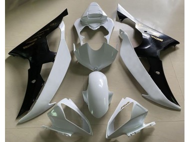 08-16 Gloss White and Black & Gold R6 Fairings