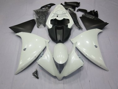 09-11 Gloss White R1 Fairings