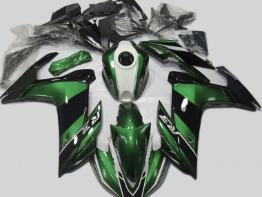 15-18 Green and Gloss Black R3 Fairings