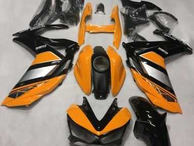 15-18 Orange Yamalube R3 Fairings